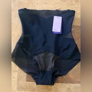NWT Honeylove Midnight Black Shapewear Body Corps Large
LOT C 2